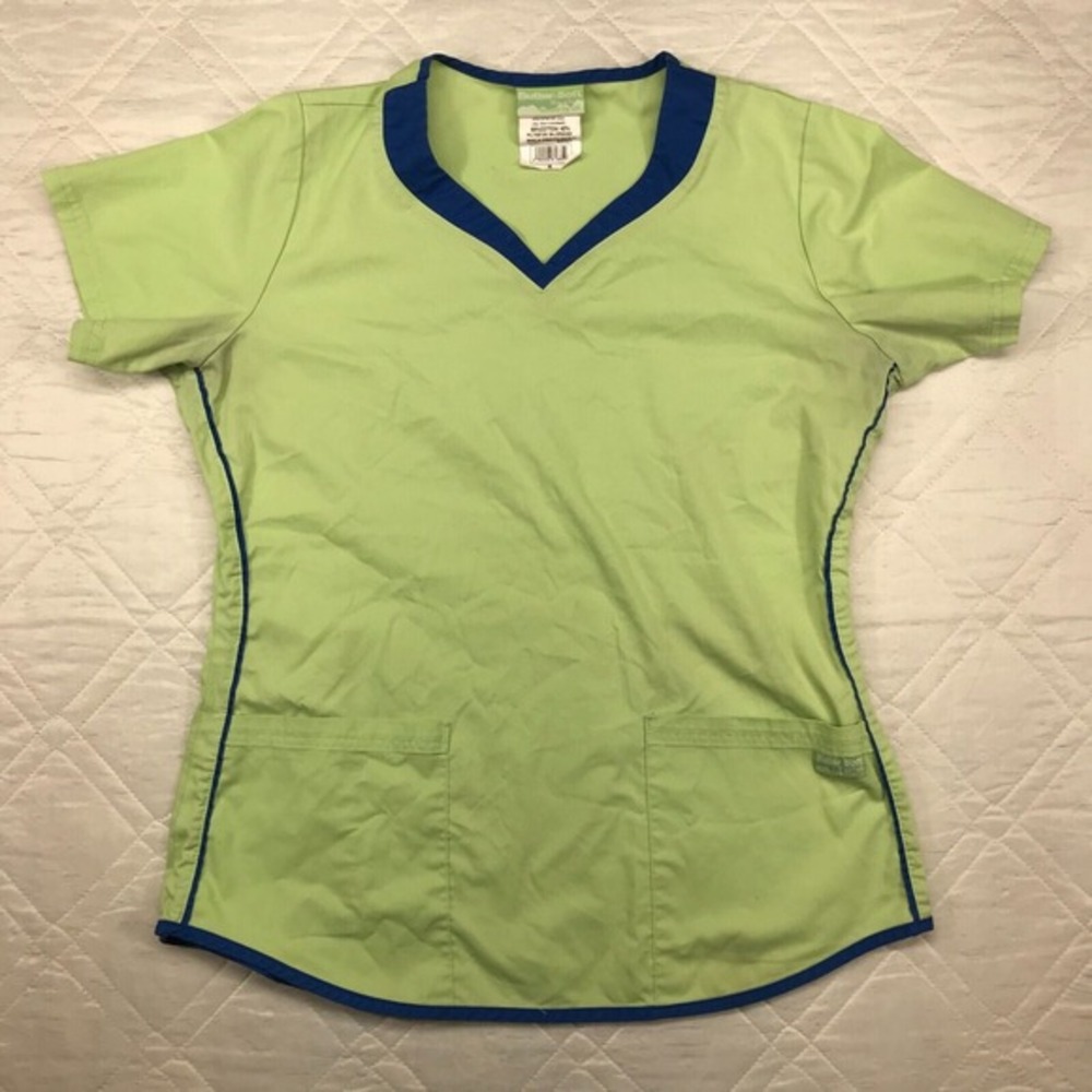 Butter Soft green scrub‎ top size M